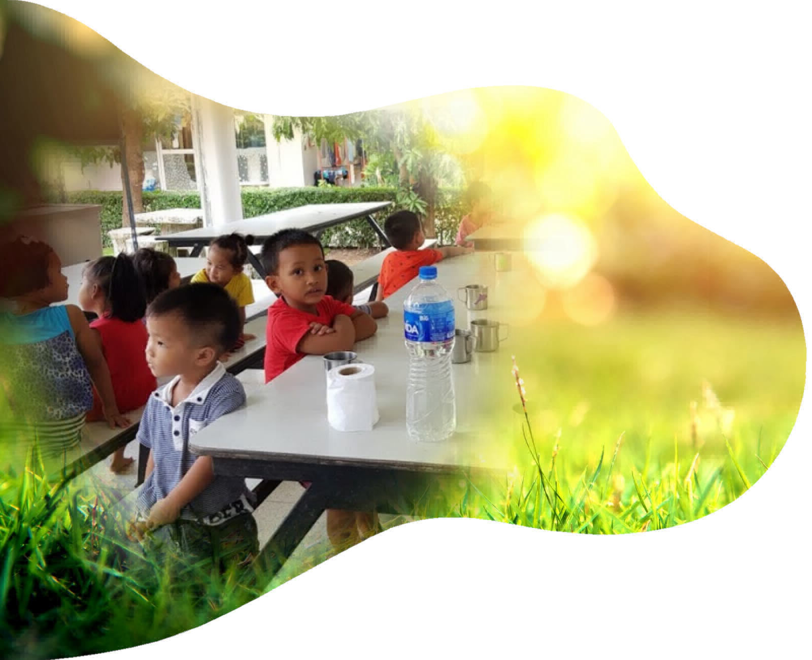 Make a donation to the Phuket Sunshine Village Foundation